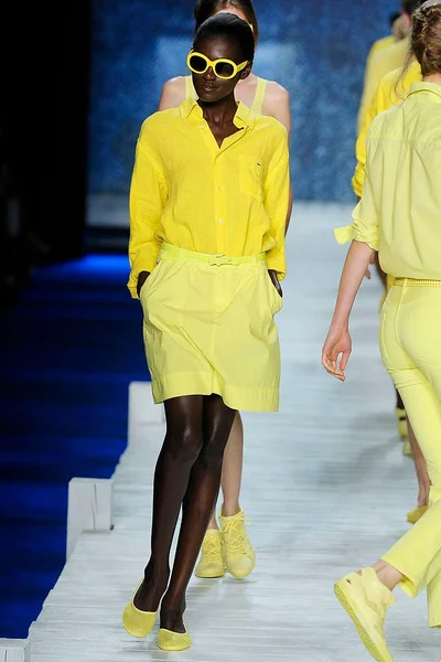 Look 69